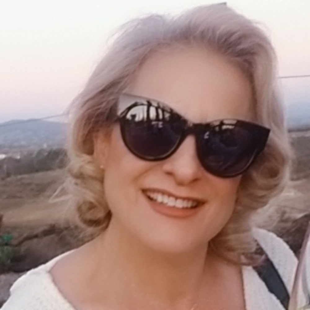 Meet your Posher, Ada